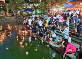 ลอยกระทงแสงเทียนแห่งโคราชน้อมรำลึกพระมหากรุณาธิคุณ”สมเด็จพระพันปีหลวง”