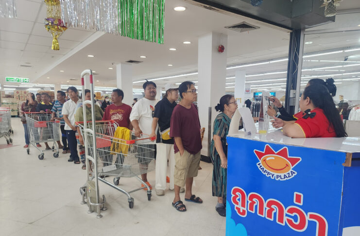 รัฐบาลจ่ายเงินเยียวยาผู้ประสบภัยน้ำท่วม 116ล.กระตุ้นศก.พิจิตรคึกคัก