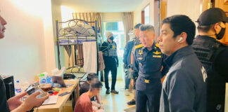 แจ็คพอตแตก บุกค้นยานรกดันเจอรังจีนเทาเปิดเว็บพนันปั่นสล็อตข้ามชาติ